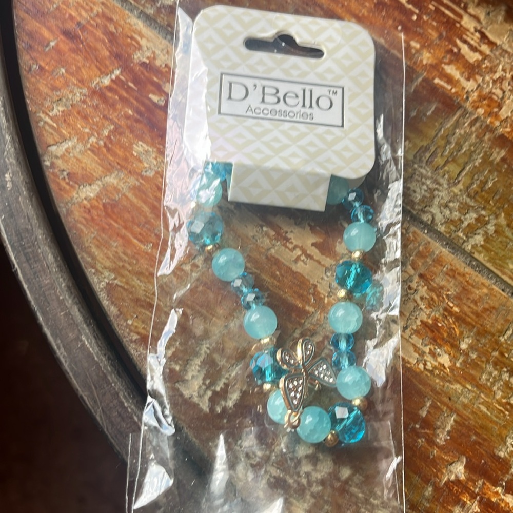 D'Bello clear blue beaded stretch bracelet Butterfly charm rhinestones